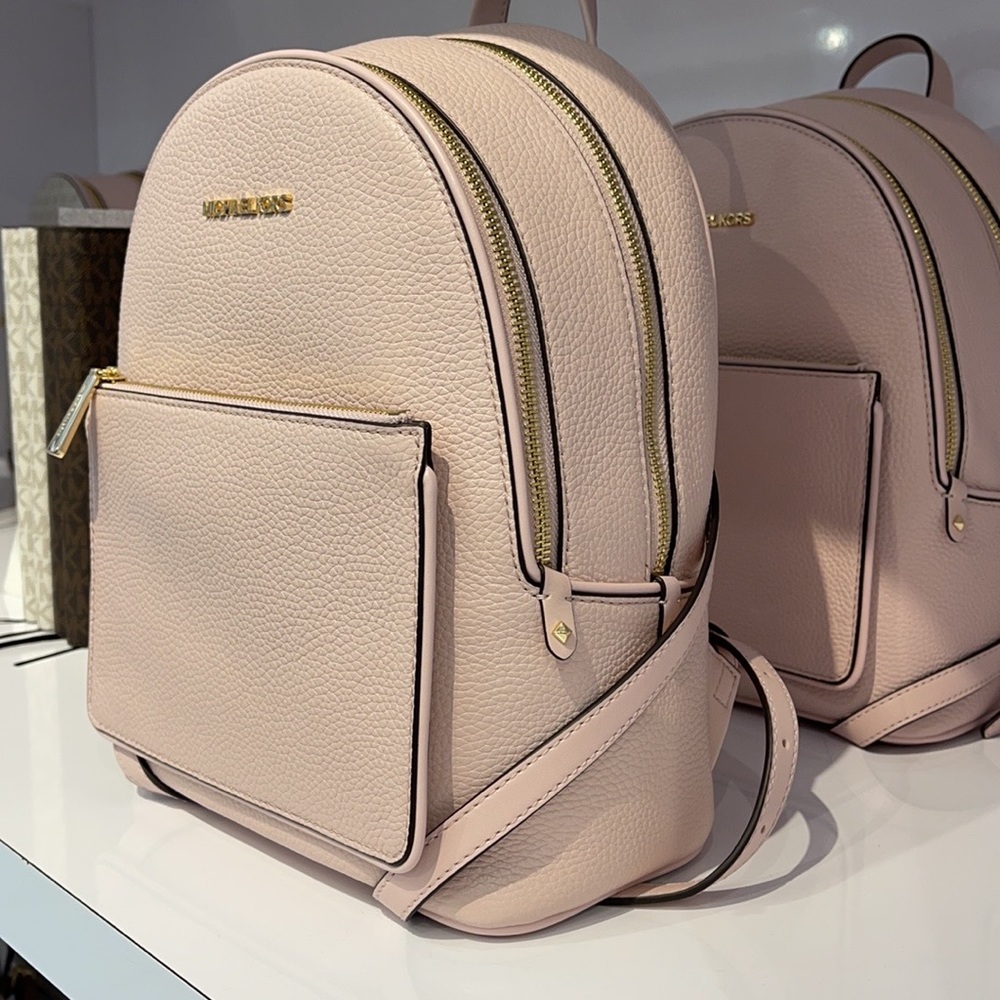 Michael Kors Adina MD Backpack Leather - Picture 4 of 13